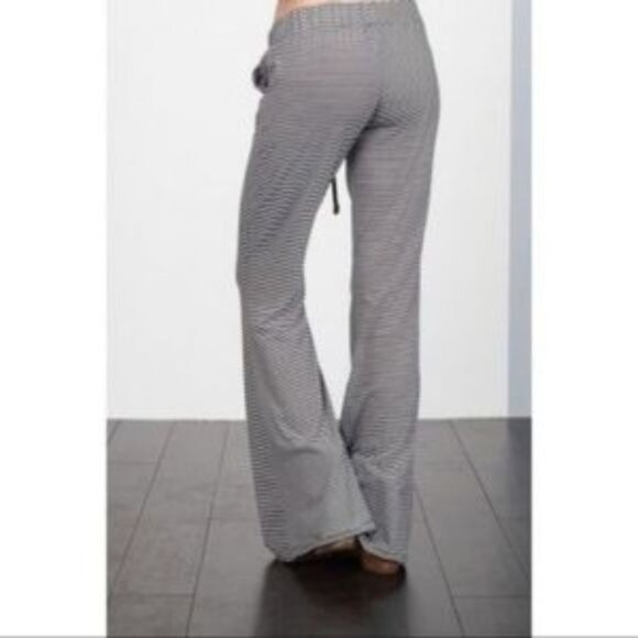 Cozy Black Stripe Drawstring Pants - Picture 2 of 4